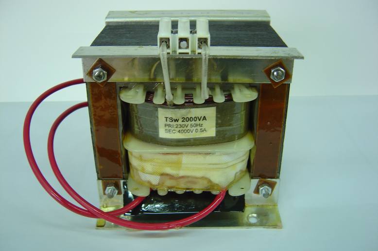 Transformator sieciowy wysokonapięciowy TSw2000/T01 230/4000V 0.